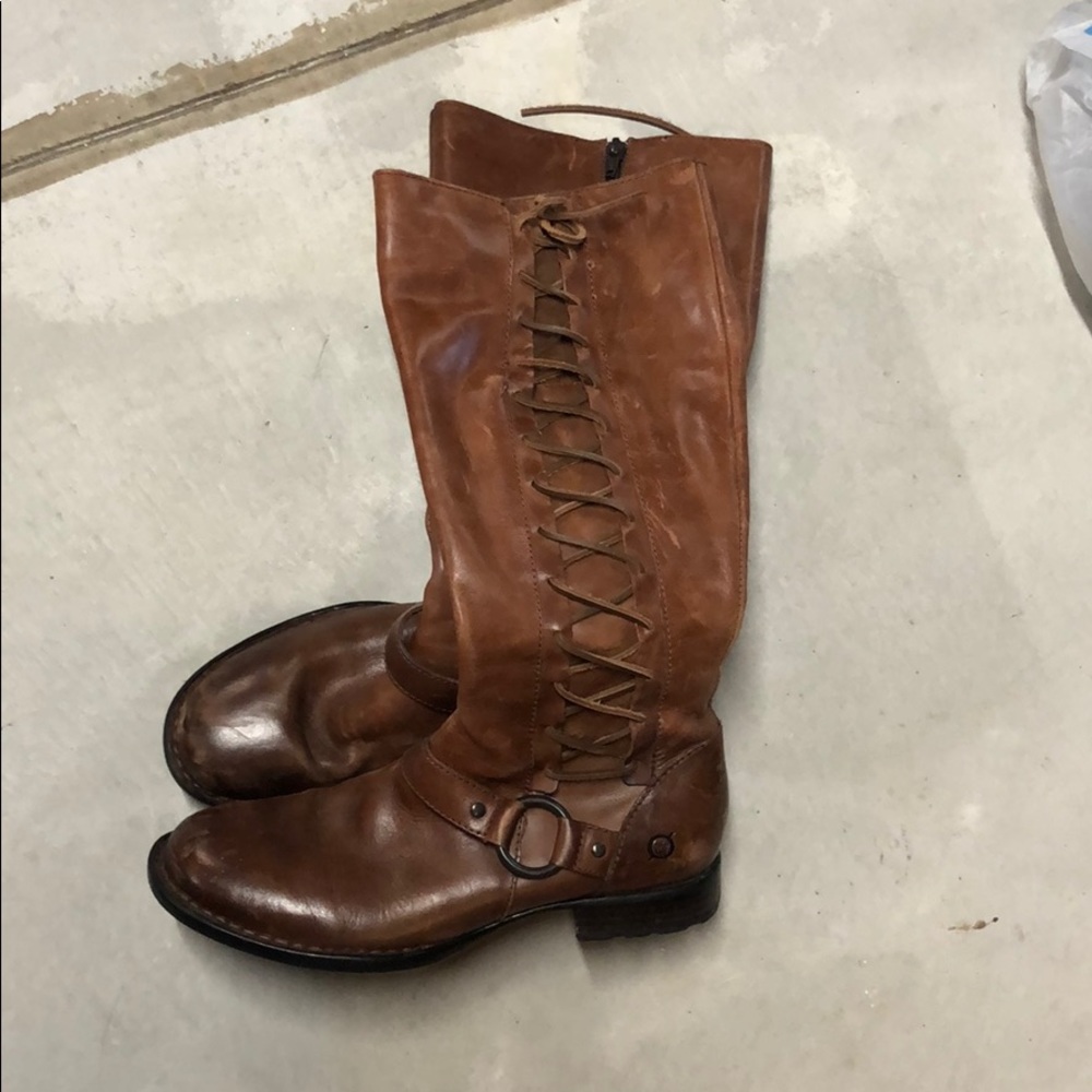 Born leather boots